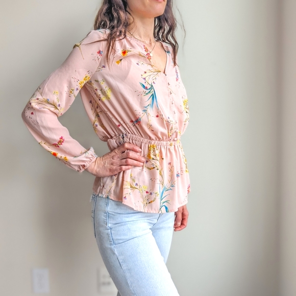 Pink Floral Blouse - Picture 2 of 8
